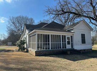 91 Whitfield St, Artesia, MS 39736
