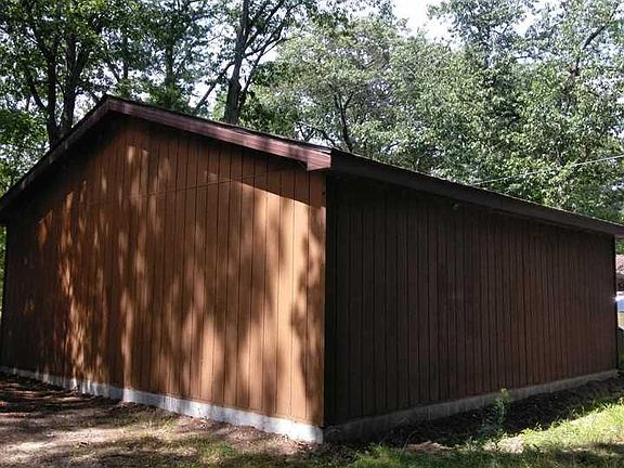 2nd image of 5437 E 8th St