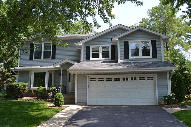 1st image of 552 Aspen Dr