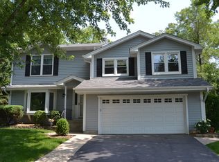 552 Aspen Dr, Lombard, IL 60148