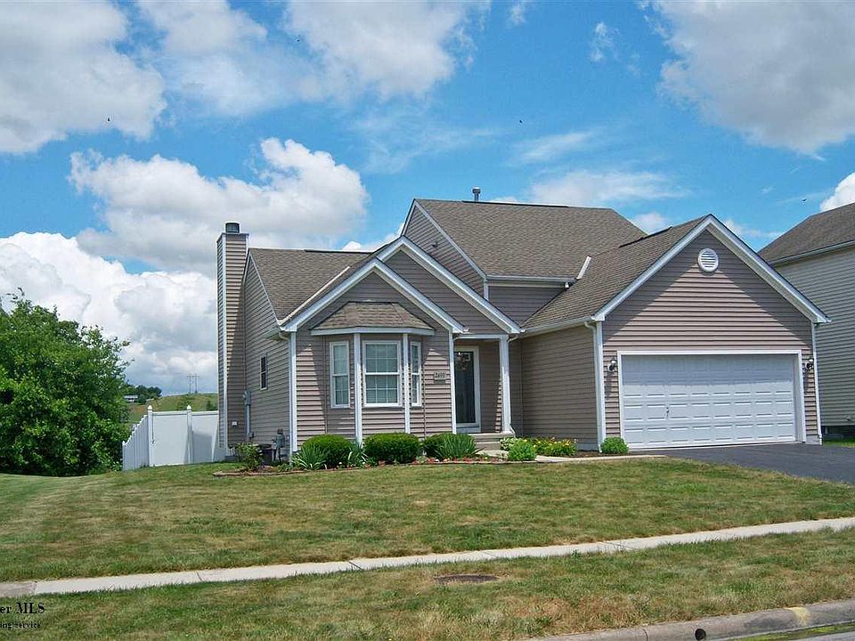 1st image of 2499 Long Bow Ave
