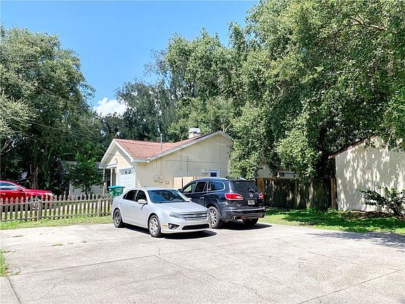 2nd image of 15633 Avalon Ave