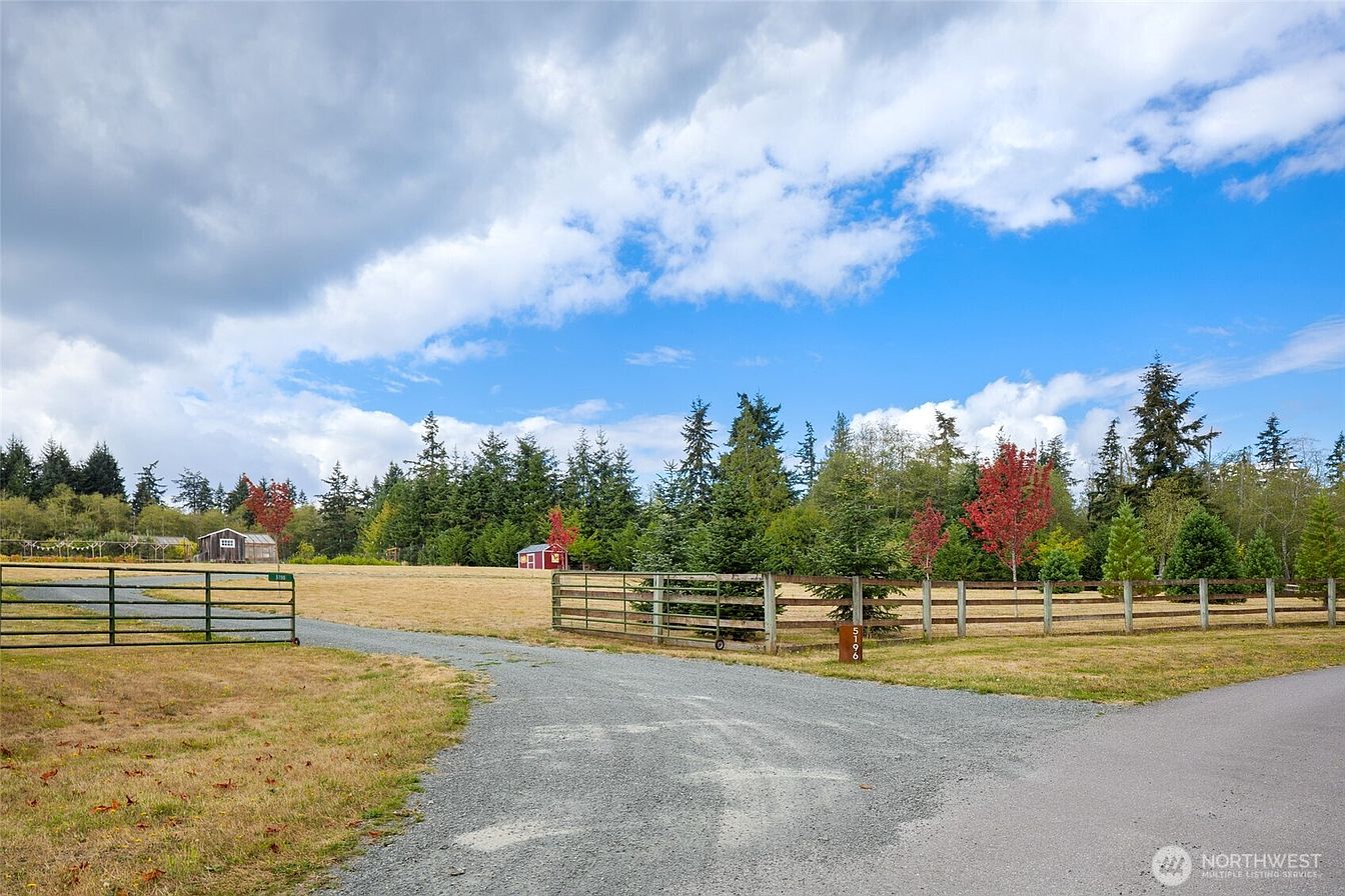 1st image of 5196 Foxglove Lane