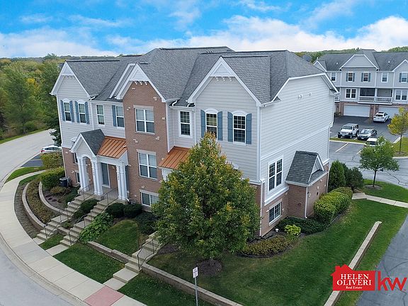 2nd image of 104 Arcadia Ln