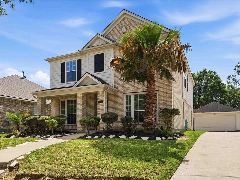 1st image of 14310 Rolling Hills Ln