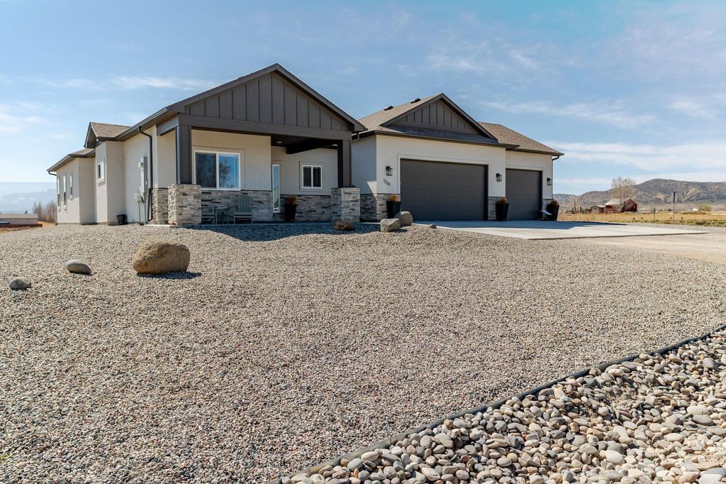 1301 & 1309 M Rd, Loma, CO - More