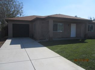 16871 Fontlee Ln, Fontana, CA 92335