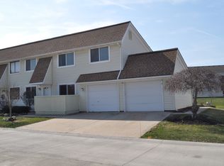 5495 Sierra Dr APT C, Willoughby, OH 44094