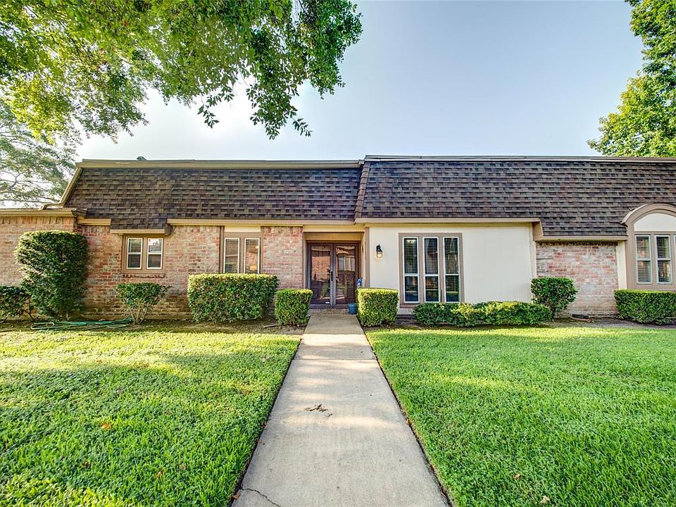 1st image of 2523 Princess Ln