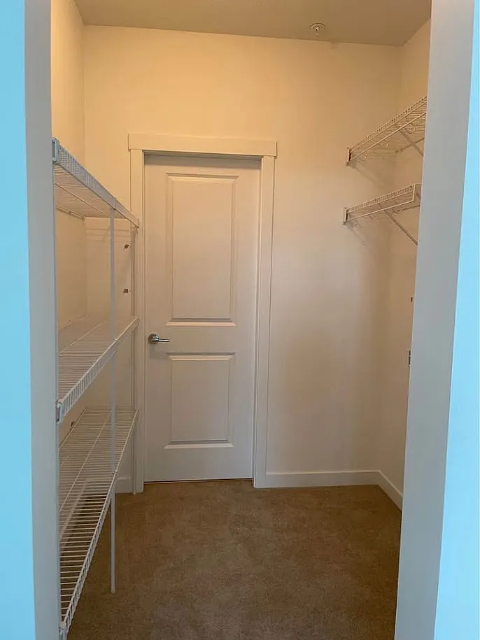 1 bed, 644 sqft, $1,900 — Photo 3