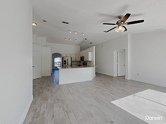 3rd image of 341 Corsica Ct