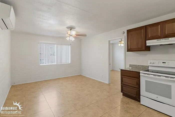 8827 N 3rd St #20 — Photo 3