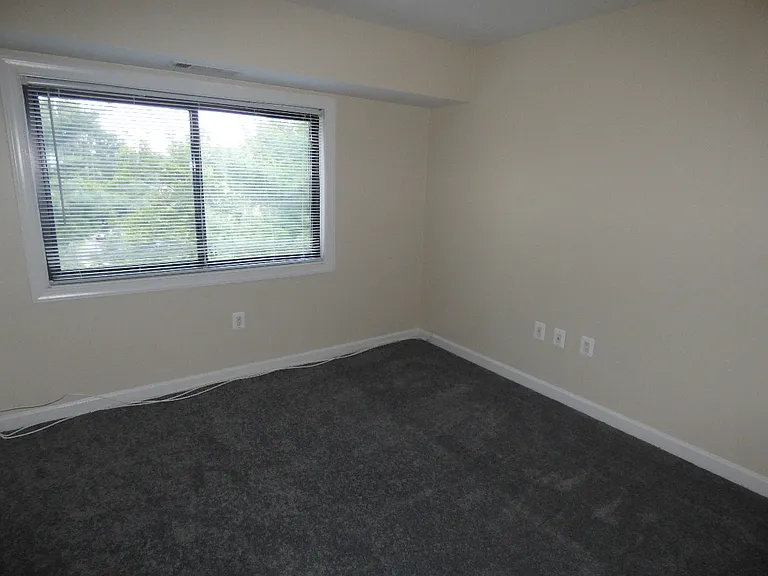 6300 Hil Mar Dr — Photo 8