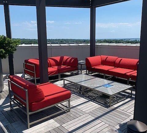 3rd image of 500A West Ave #320