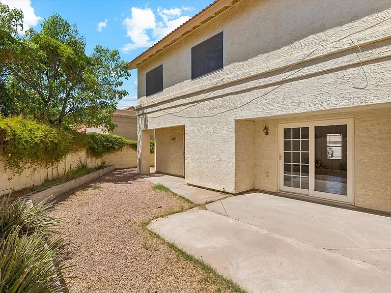1743 E Tara Dr — Photo 17