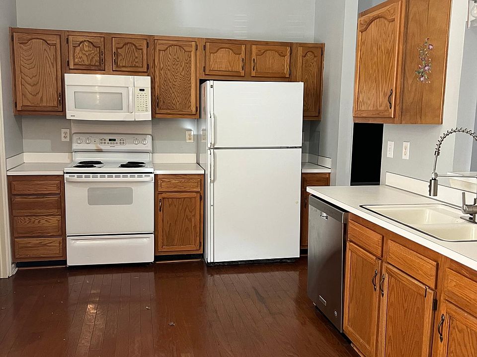 2nd image of 1349 Windsor Ridge Dr