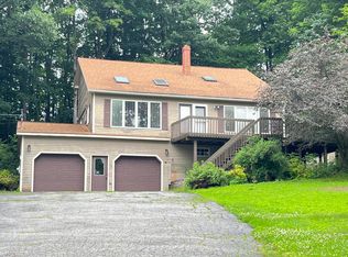 13 Sandy St, Lewiston, ME 04240