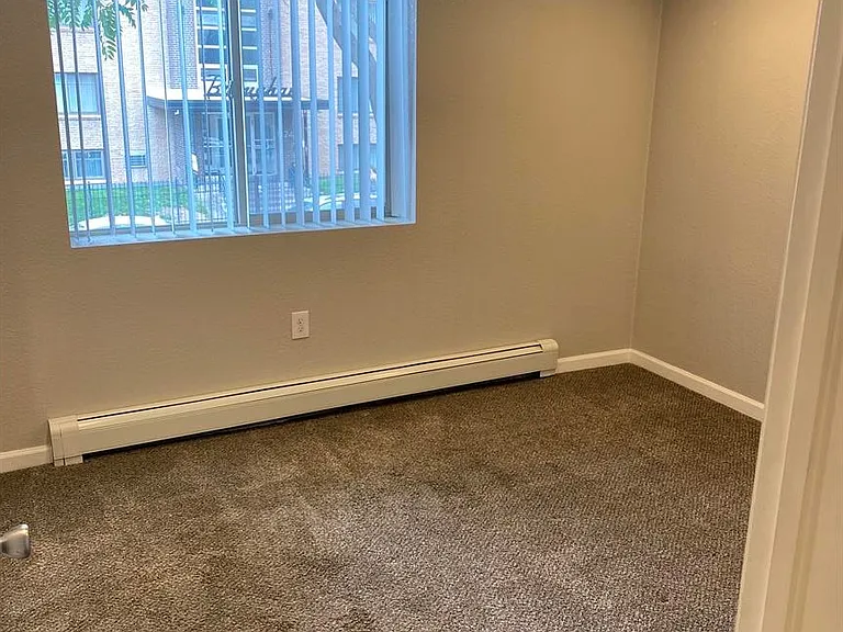 The Pearl Apartments — Photo 11