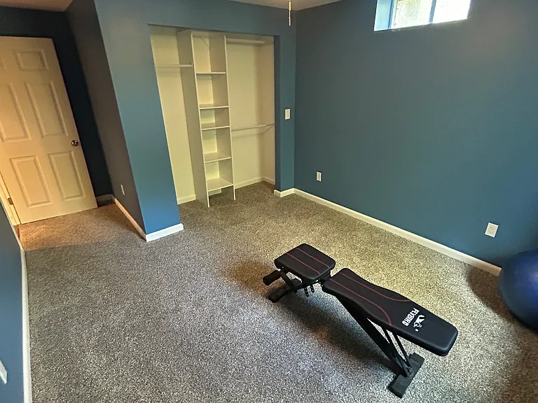 112510 Washington Ln — Photo 12