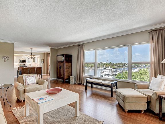 2nd image of 200 Macfarlane Dr APT 405