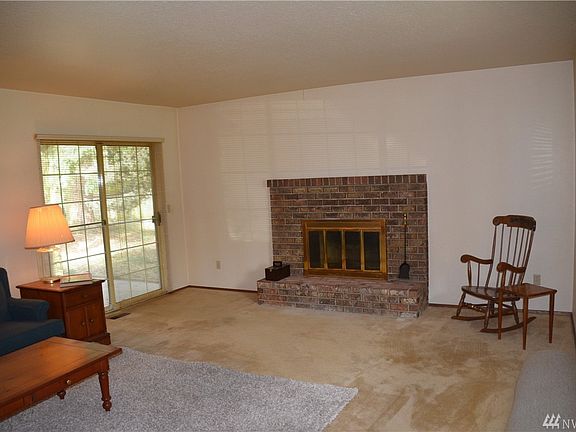 4th image of 27205 33rd Pl S