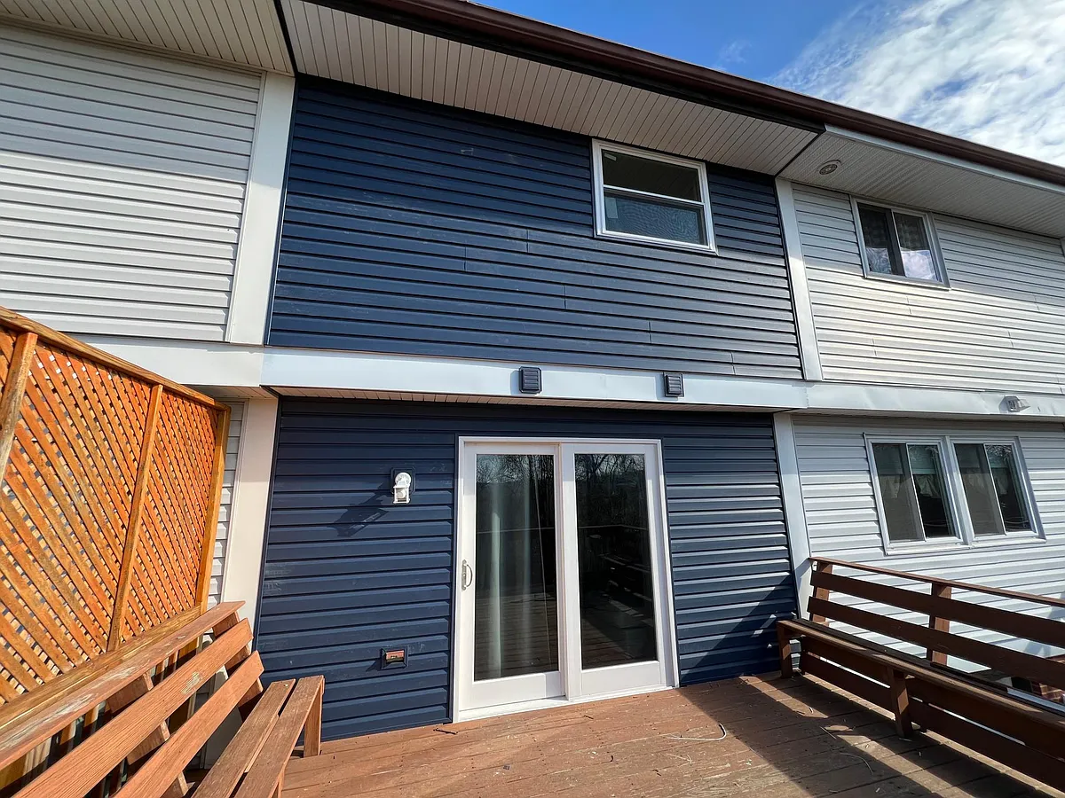 Building Photo - 297 Holland Ct