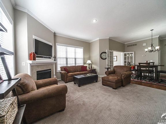 2250  Lake Pointe Dr Lawrencde, KS listing photo #4