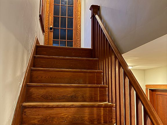 5th image of 10 Worcester St #B