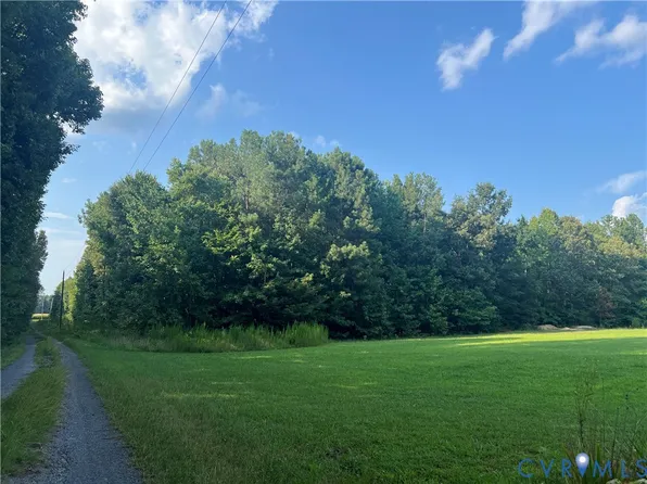 24610 Williamson Rd, Dinwiddie, VA 23841