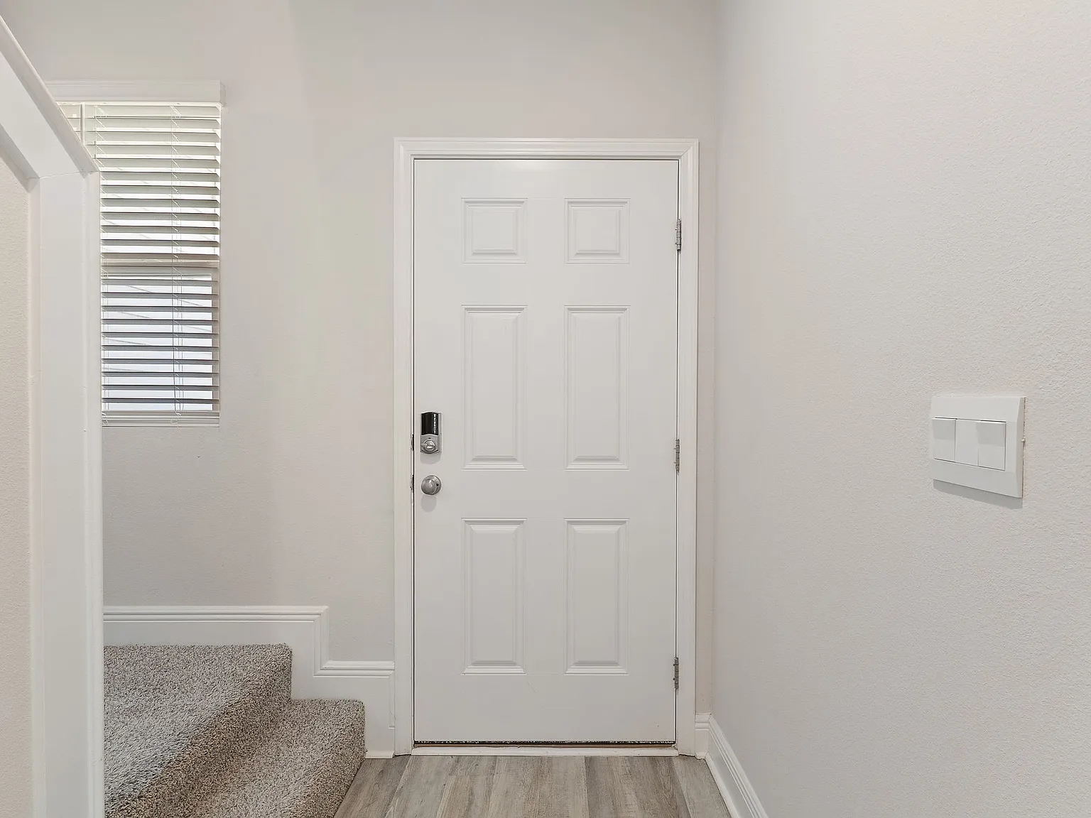 3 bed, 1537 sqft, $2,100 — Photo 3