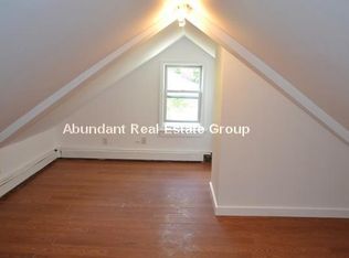 10 Beaver St APT 3, Salem, MA 01970