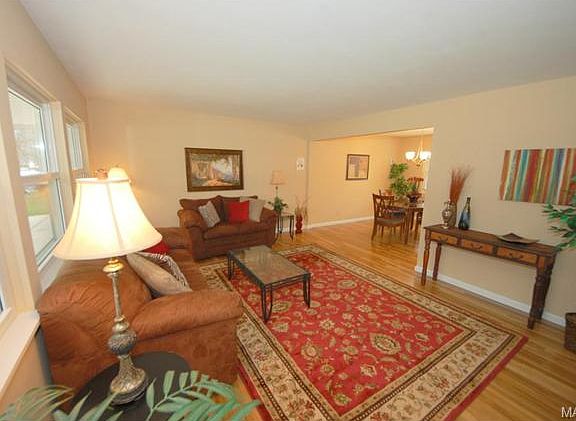 2nd image of 12966 Bellerive Estates Dr