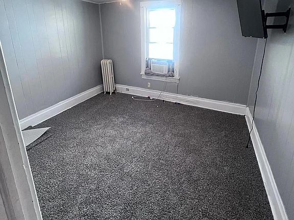 4th image of 3221 N 6th St
