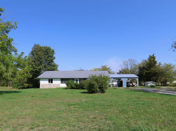 8019 W Farm Road 124, Springfield, MO 65802