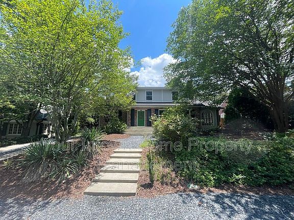 2nd image of 2695 Sharondale Dr NE
