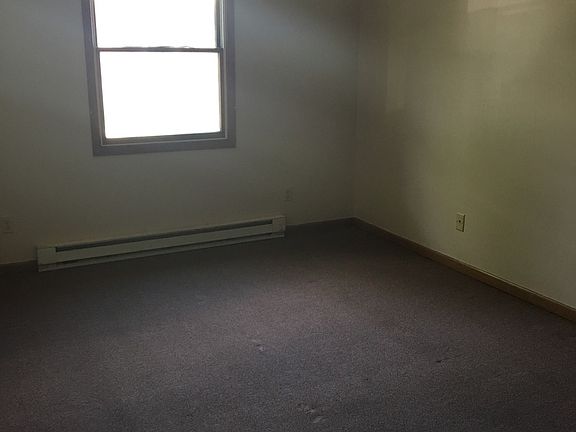 2nd image of 716 Sloan St Unit A