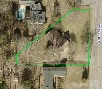 1775 12th Street Dr NW, Hickory, NC, 28601