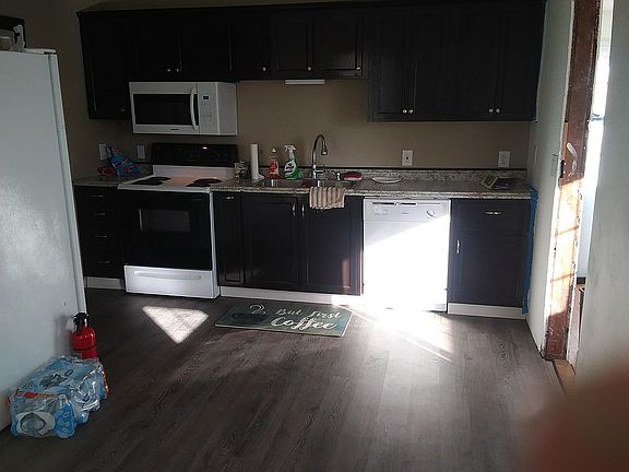 5th image of 517 Richmond Ave
