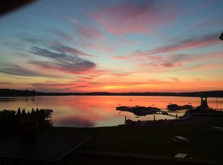402 S Cogswell Dr #4, Silver Lake, WI 53170