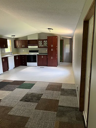 124 Meadow Ln Photo 1