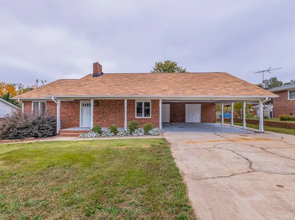 412 Midway Rd, Spartanburg, SC 29303