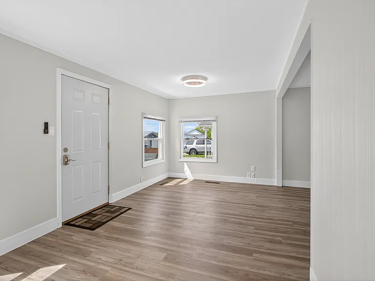 2759 Almeda Ct — Photo 21