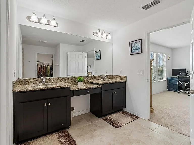 16011 Sonoma Grove Cir — Photo 17