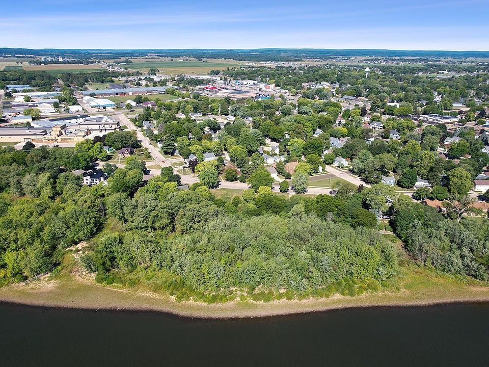 1112 Water Street UNIT 3, Sauk City, WI 53583 MLS 1963495 Zillow
