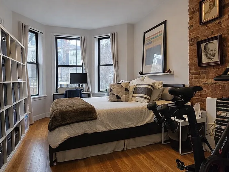 64 Saint James Pl #2F — Photo 3