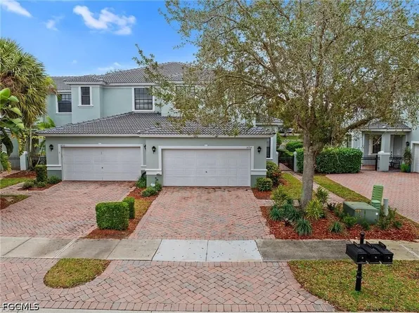 14764 Pinnacle Pl #65, Naples, FL 34119