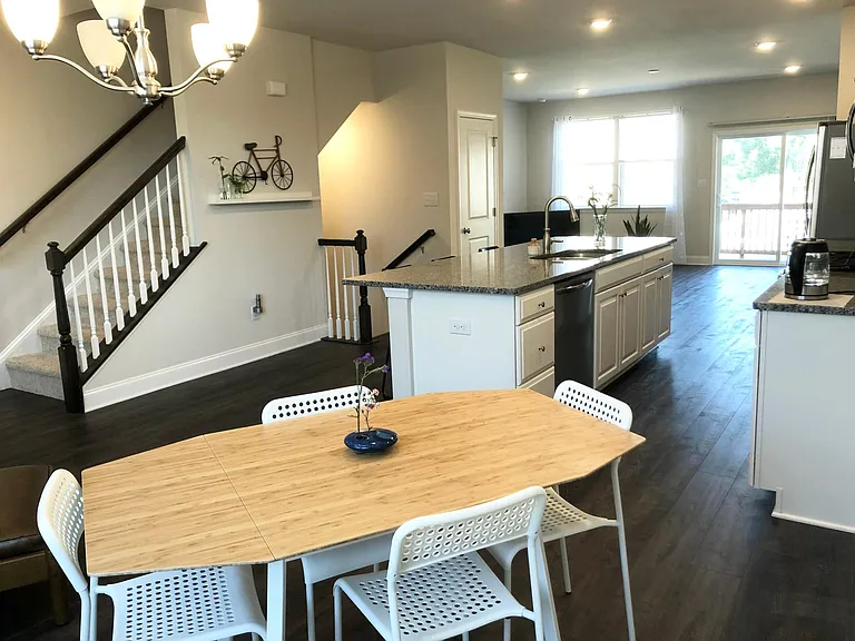2205 Massey Ln — Photo 6