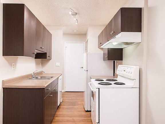 4th image of 6504 129th Ave NW