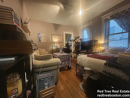 9 Colborne Rd #6 Photo 1