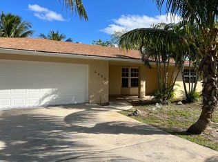 1810 Lantana Rd, Lake Worth, FL 33462